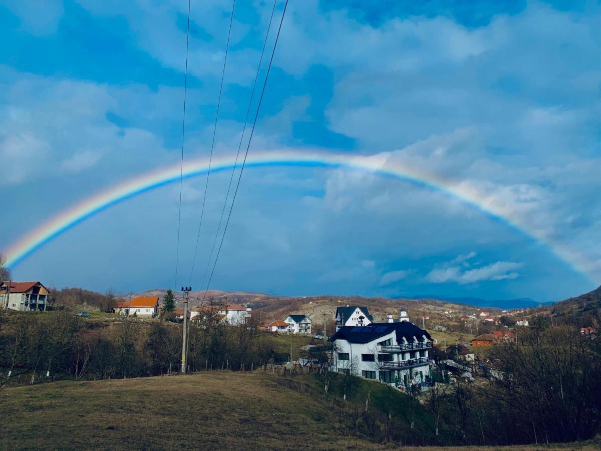 Perla Muntilor Ponoarele, Padurea De Liliac Hotel Ponoarele  Luaran gambar